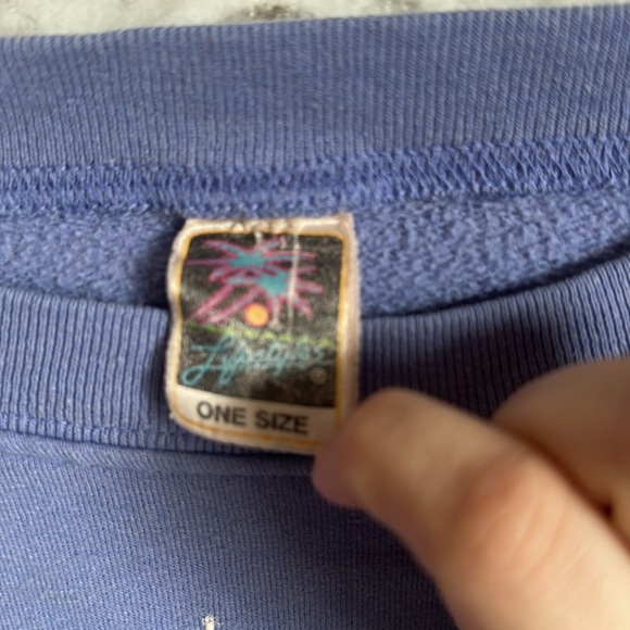 Vintage Scenic winter wonderland lilac Sweater - Picture 3 of 7